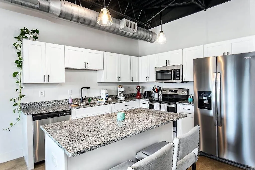 Apartment Brand New Condo Near Downtown Nash W Washer Dryer Nashville